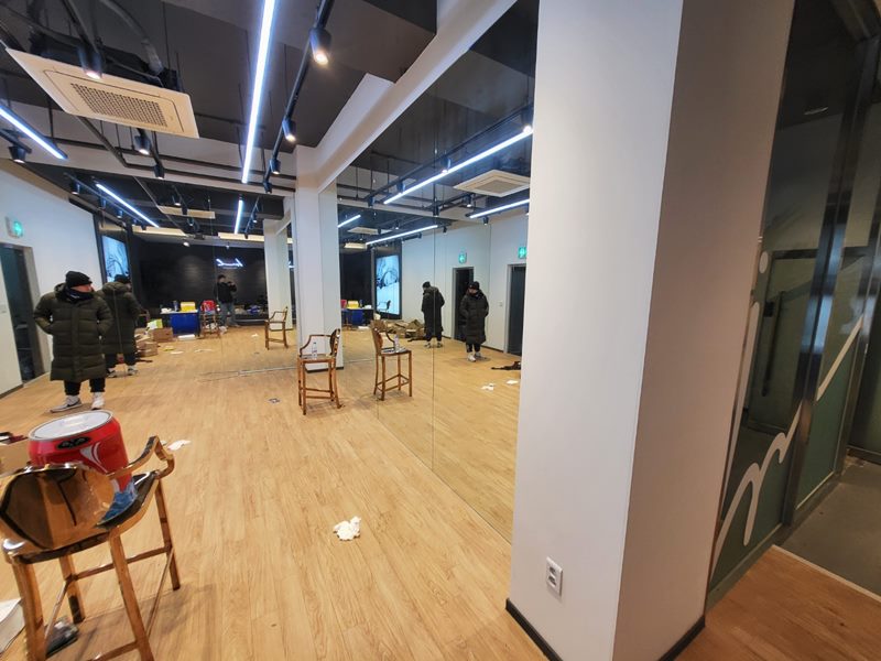 서울시 바닥 샌딩·에폭시 제거 및 천장 텍스 원상복구